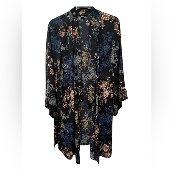 ✨ Tahari floral duster size L/XL - Picture 2 of 10